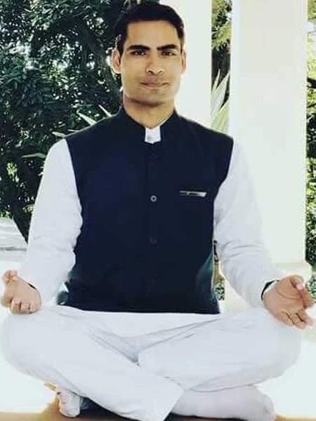 Acharya Kapil Bhatt